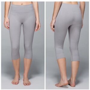 Seamless lululemon crops